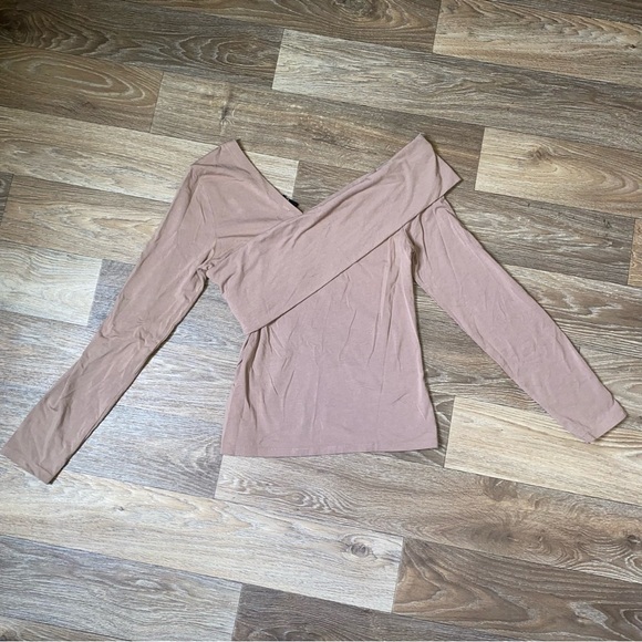 NWT Bobi Revolve Size Large Asymmetric Wrap Stretchy Top in Java Brown - Picture 4 of 9